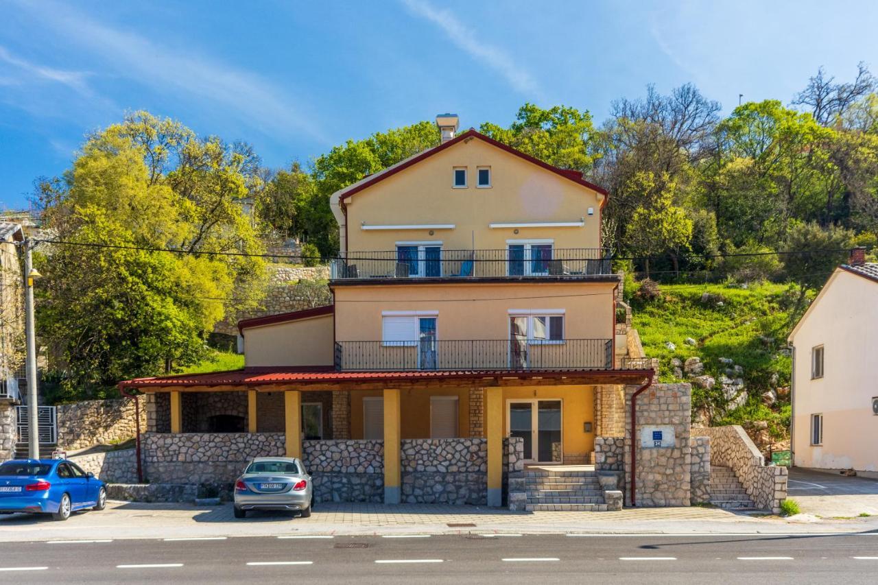 Rimac Apartment And Rooms Novi Vinodolski Exterior foto